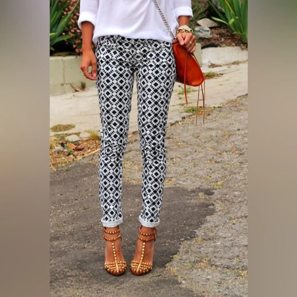 J.CREW Toothpick Skinny Pant in Geometric Kilim Print • Size 28 Art Pop Vibe